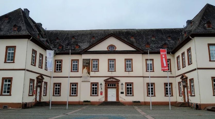 Neues Schloss, Germany